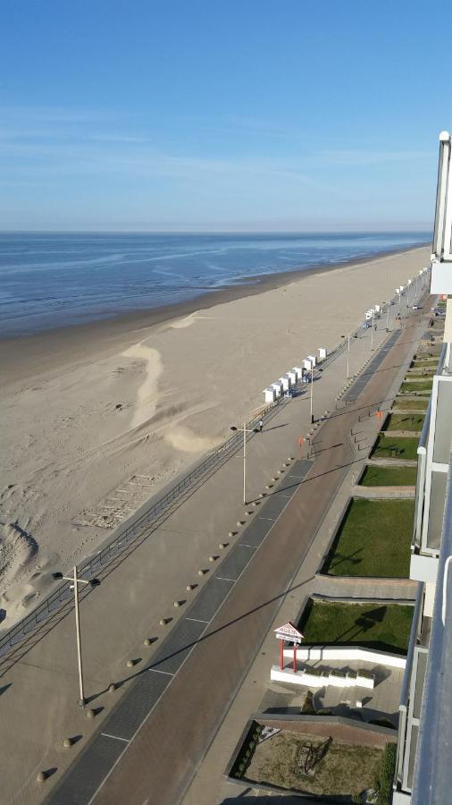 Studio On The Beach With Sea View Middelkerke Eksteriør bilde