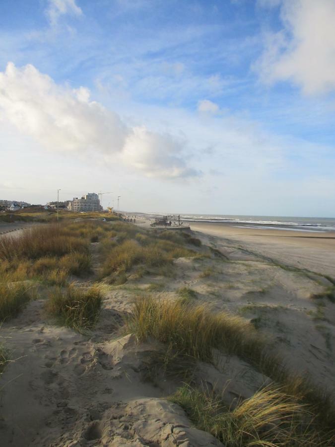 Studio On The Beach With Sea View Middelkerke Eksteriør bilde