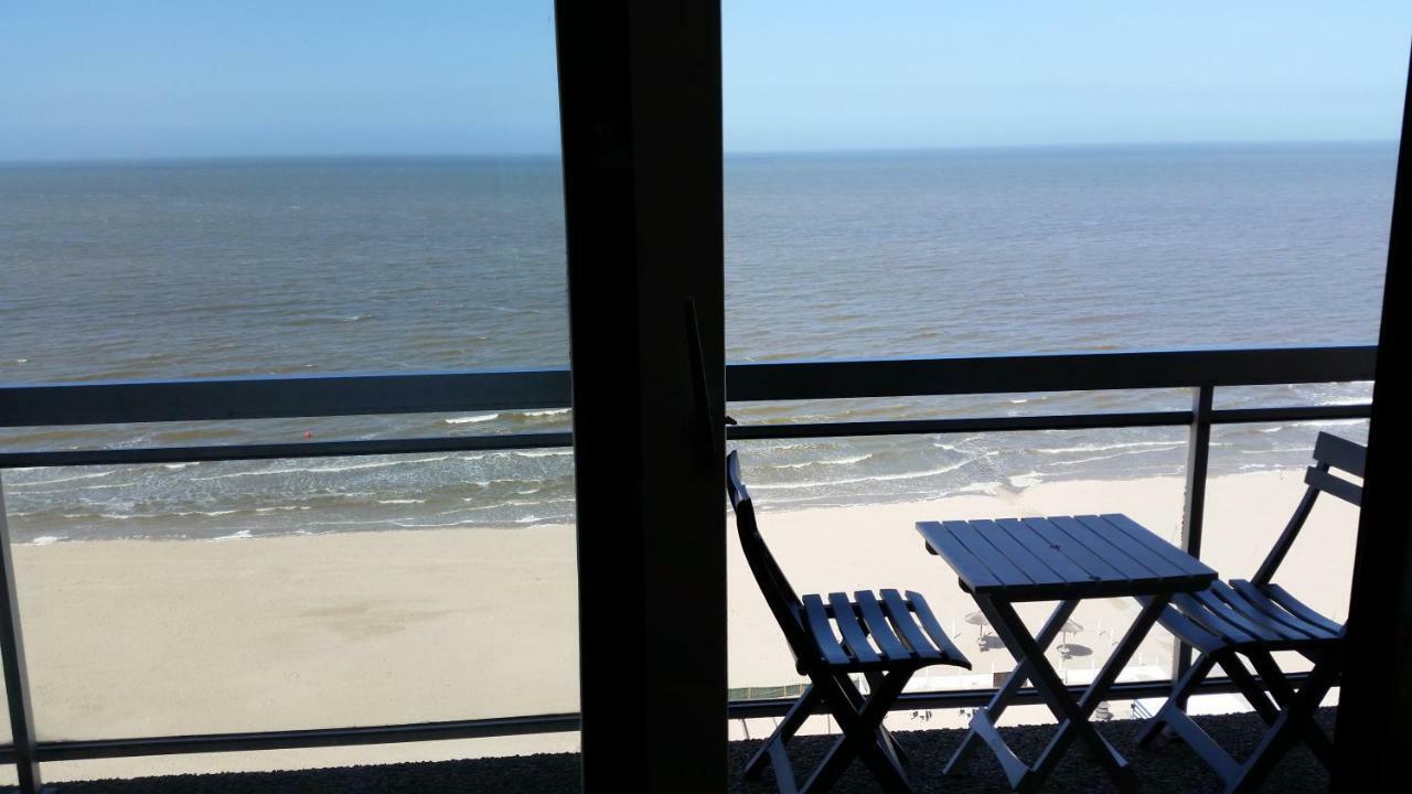 Studio On The Beach With Sea View Middelkerke Eksteriør bilde