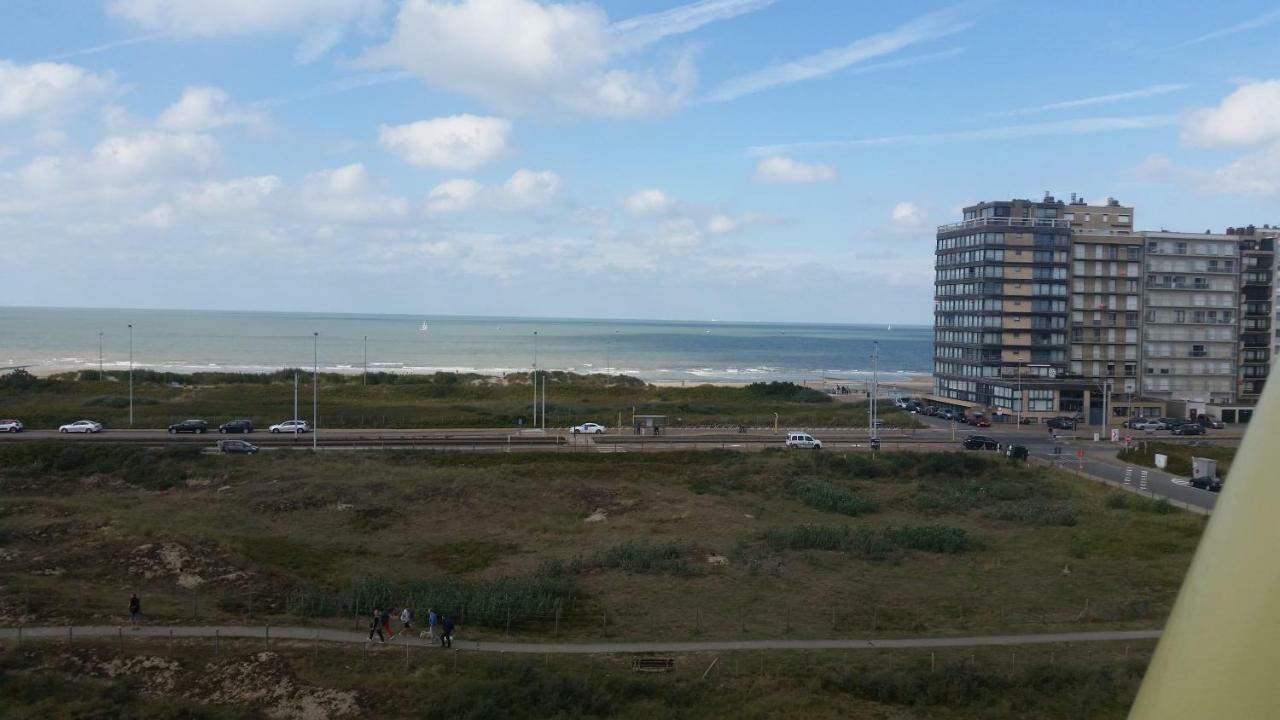 Studio On The Beach With Sea View Middelkerke Eksteriør bilde